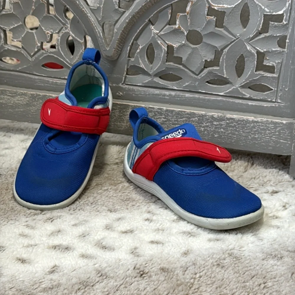 Speedo Kids blue water shoes little boys medium beach pool party outdoor sports